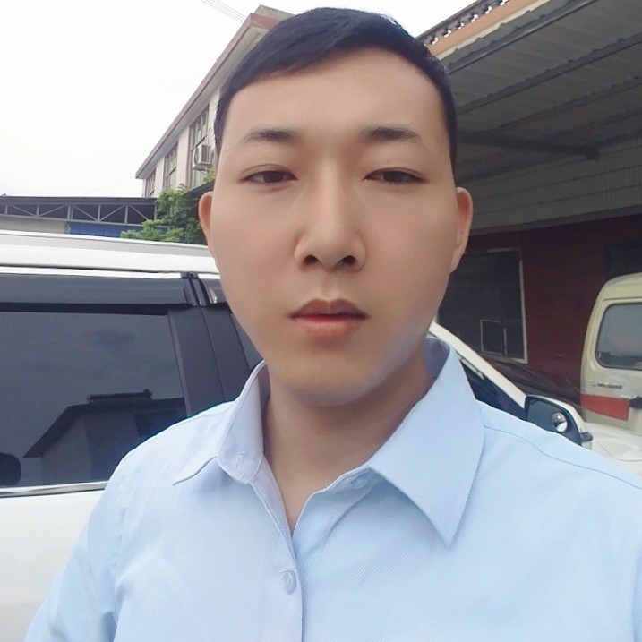 找个对象的第一张照片--丽江闪婚服务中心